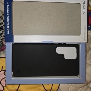 Insignia Black Hard Shell Case for Samsung Galaxy S23 Ultra